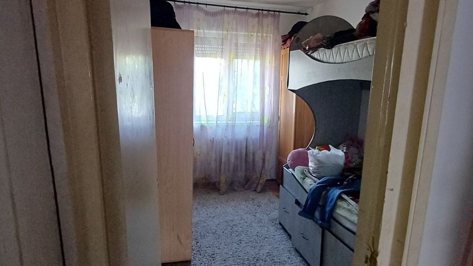 BRASADAS vinde ap 3 cam etaj 3/4 14 Mai. - Poză 6