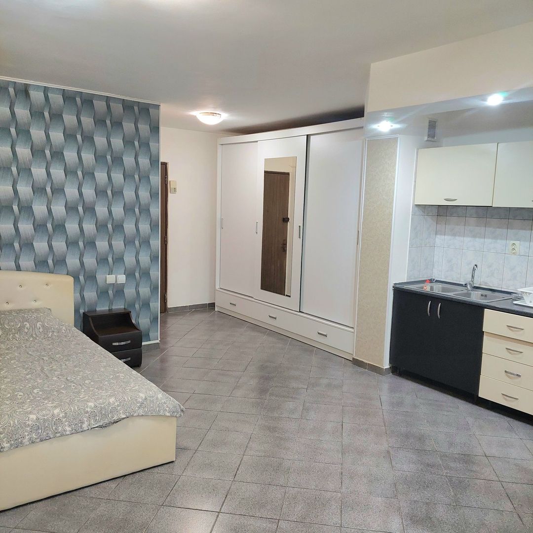 Studio Mall Vitan - Nerva Traian - Poză 4