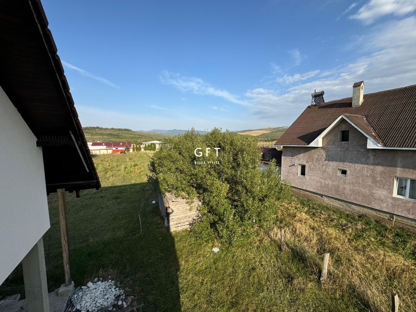 Casa de vanzare la Orheiul Bistritei si teren de 24 de ari - Poză 4