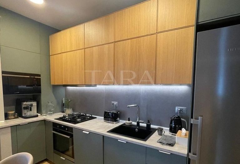 Apartament premium, 3 camere, terasă spectaculoasă, 2 parcări incluse. - Poză 2