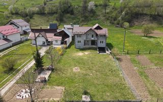 Casă 320 mp utili + 1143 mp teren, la roșu, Gura Humorului - Poză 1