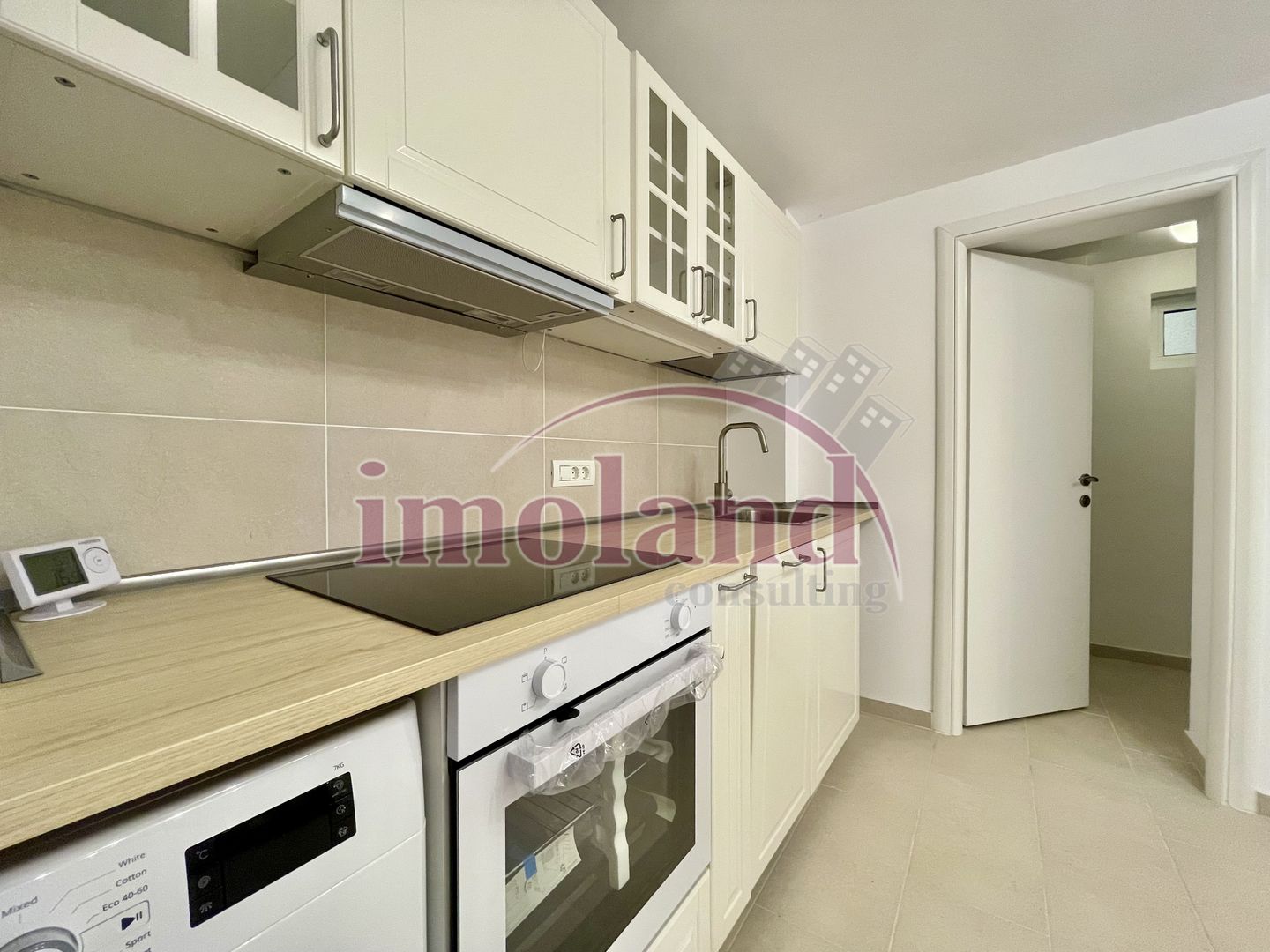 Prima inchiriere: casa 110 mp + 180 mp curte, Aviației/Herastrau - Poză 8