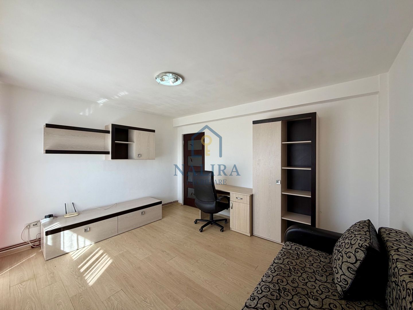 Apartament 3 camere de vânzare – etaj 1 - Poză 8