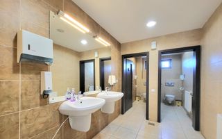 Spatiu de birouri la casa - 436 mp - Poză 7