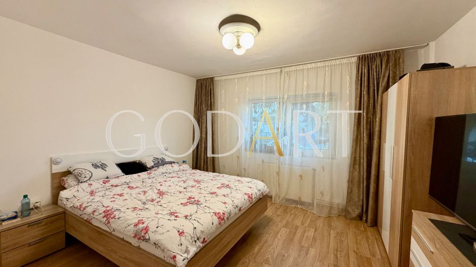 Apartament cu 3 camere | Două balcoane | Renovat - Poză 7