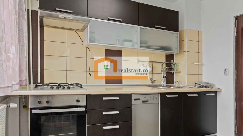 View superb, Veranda Mall Pta Obor, acces metrou 5 min pietonal - Poză 1