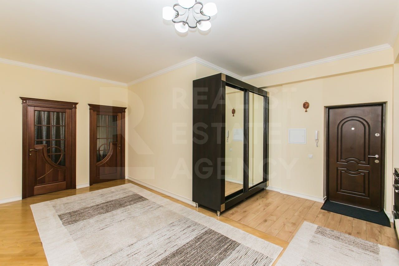 Chirie, apartament, 3 camere, Strada Sfatul Ţării, Centru - Poză 16
