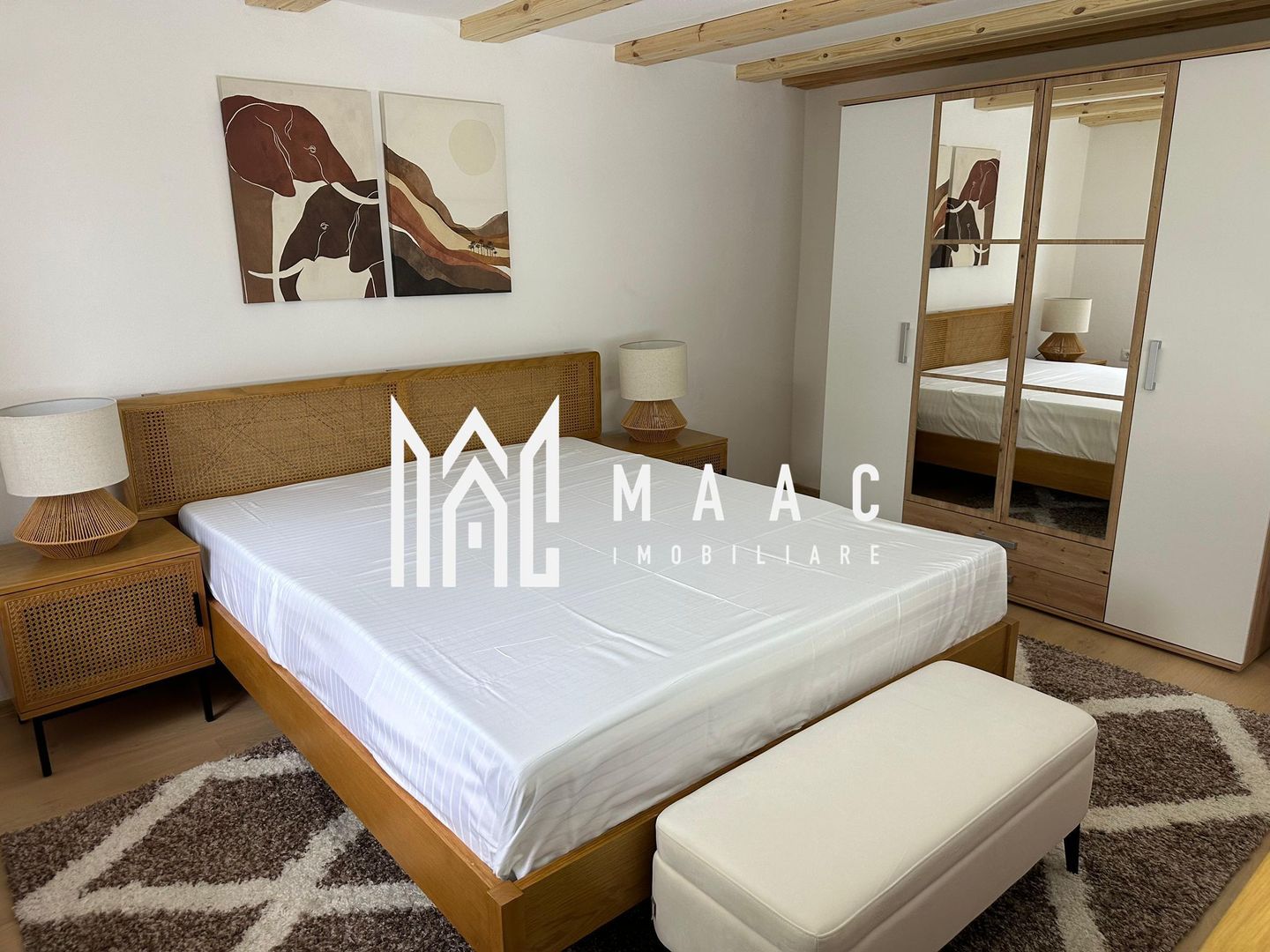 Apartament 3 camere | Parcare | Gradina | Terasa | Central - Poză 4