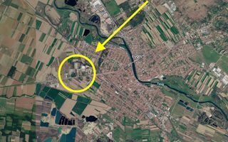 Casa cu teren 10.000mp si foarte multe posibilitati - Poză 2
