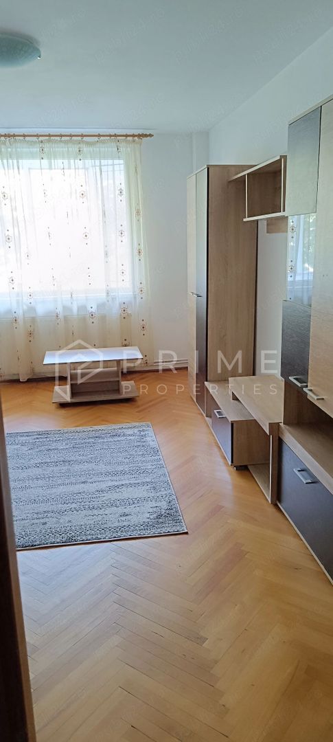 Apartament decomandat cu 3 camere de închiriat – Zona Cornișa (lângă U - Poză 3