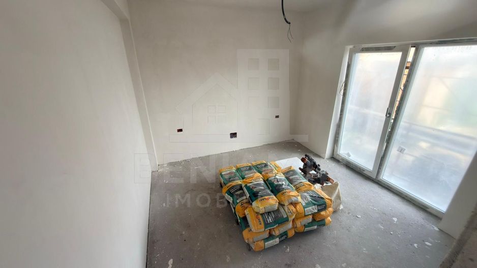 Vanzare 3 vile individuale noi cu design contemporan si teren generos - Poză 7