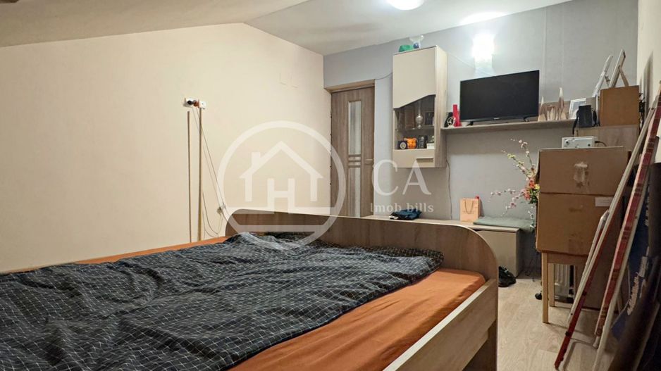 Apartament cu 3 camere de vanzare in zona Rogerius Oradea - Poză 5
