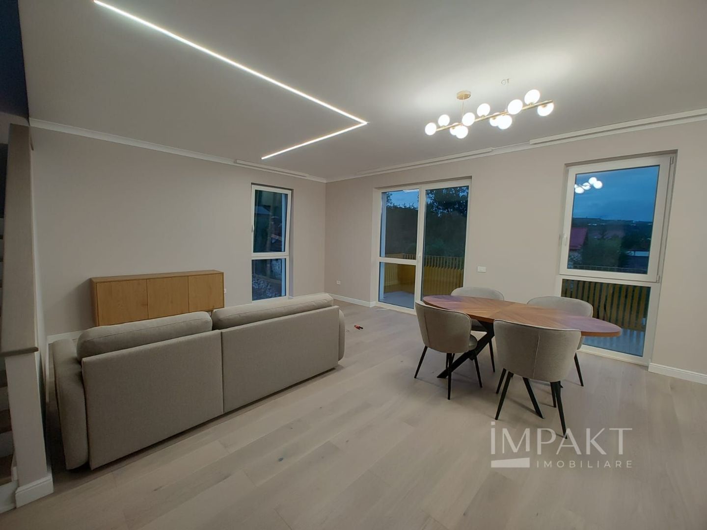 Apartament modern de 100 mp, finisat de designer, in Iris! - Poză 2