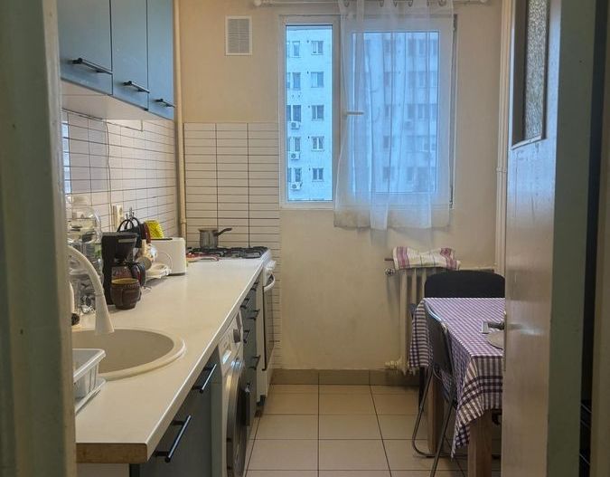 Apartament 3 camere, 2 băi, loc de parcare – Dristor, la 3 minute de m - Poză 2