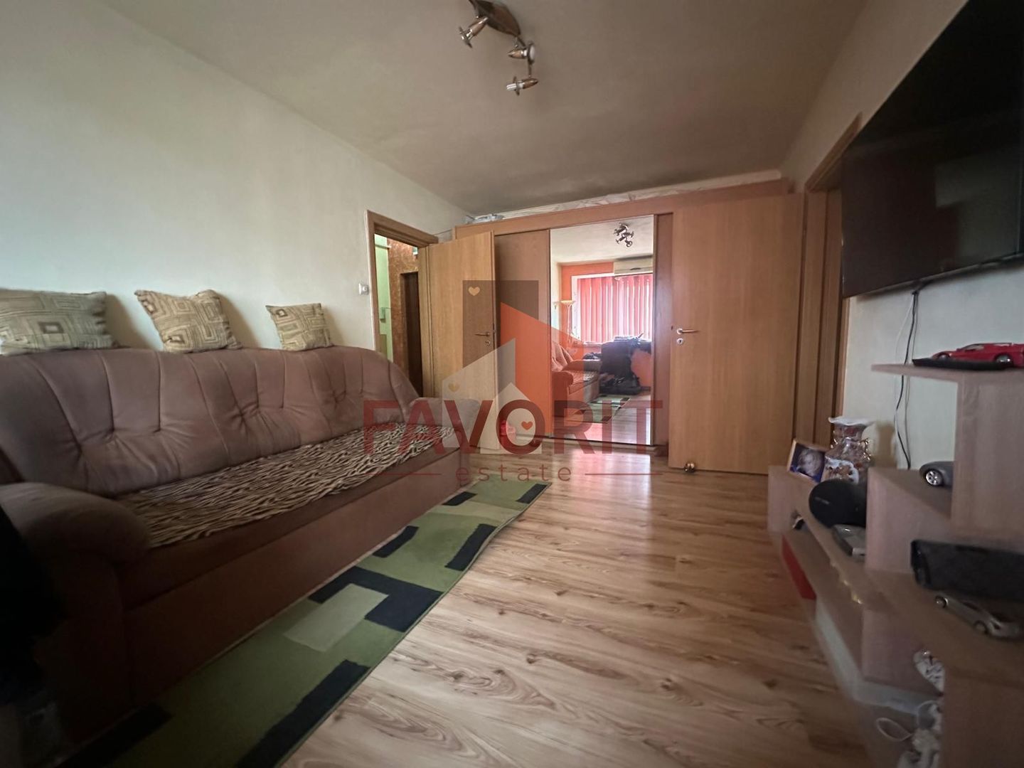 2 camere | centrala proprie | mobilat si utilat | zona excelenta | - Poză 1