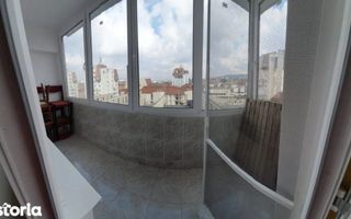 Apartament cu 4 camere de vânzare în Central, Targu Mures - Poză 3
