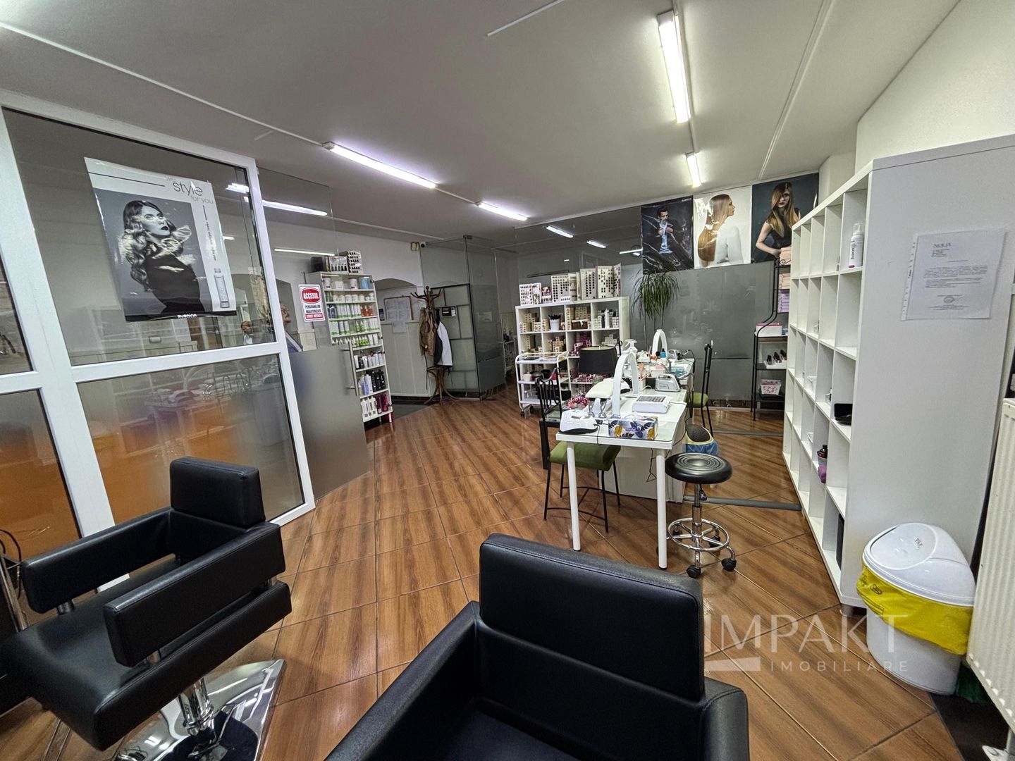 Dau in chirie spatiu comercial Cluj- salon infrumusetare - Poză 8
