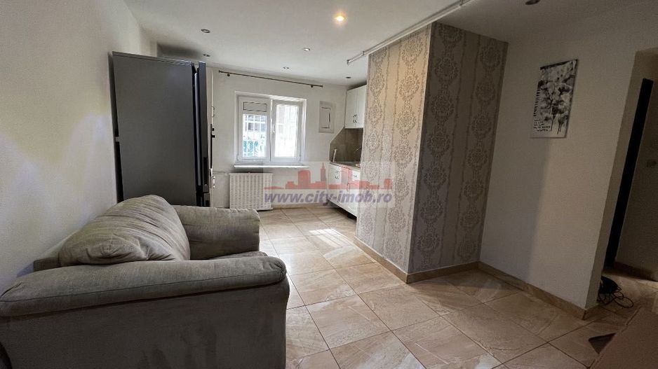 Vanzare apartament 2 camere în zona Decebal - Alba Iulia - Poză 8