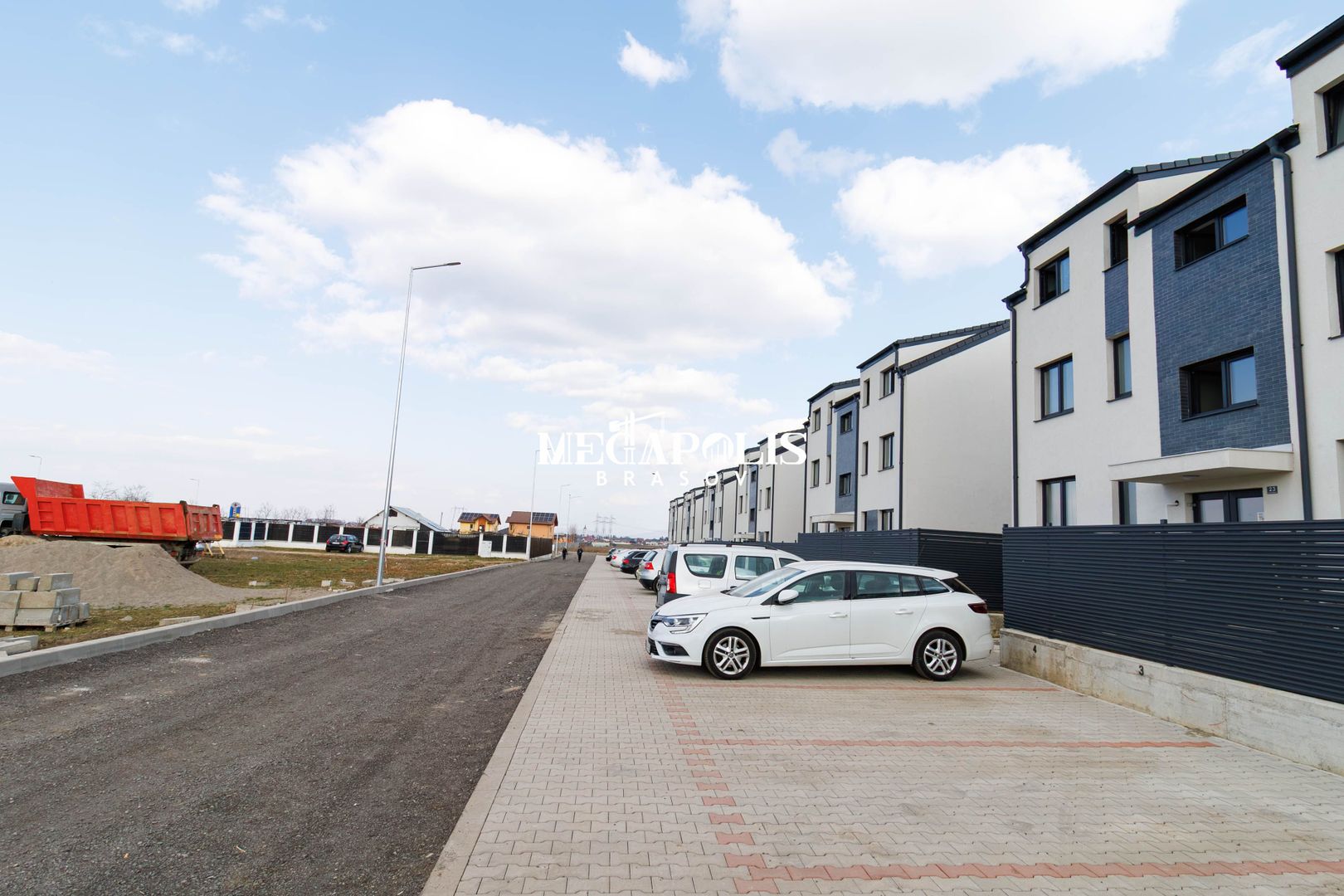 Apartament 2 camere | decomandat | 53 mp | Roka Village | Sânpetru - Poză 2