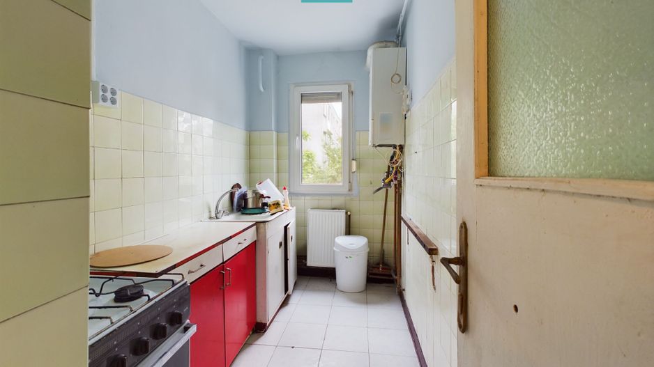 Apartament de vânzare cu 3 camere în Vlaicu - Poză 4