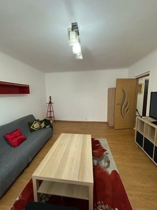 Apartament calduros, 2 camere, zona Sebastian - Poză 2