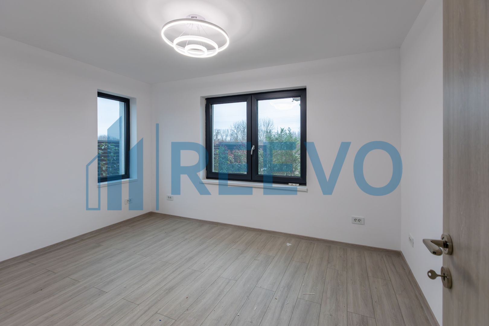 Casă Premium P+1E – 140 mp utili | Gherăiești | Curte amenajată - Poză 13