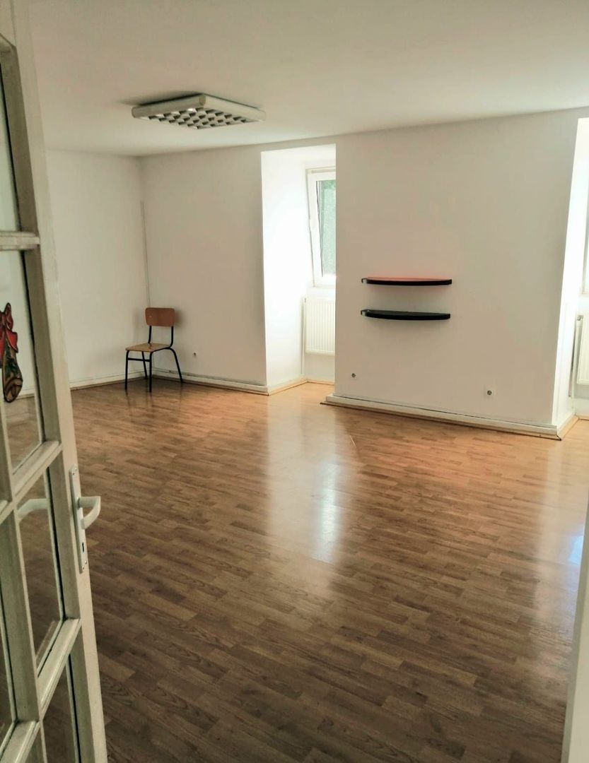 Birouri de închiriat   Piața Foișorul de Foc | 100 mp - Poză 2