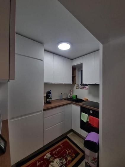 Apartament Micro 14 complet renovat - Poză 9