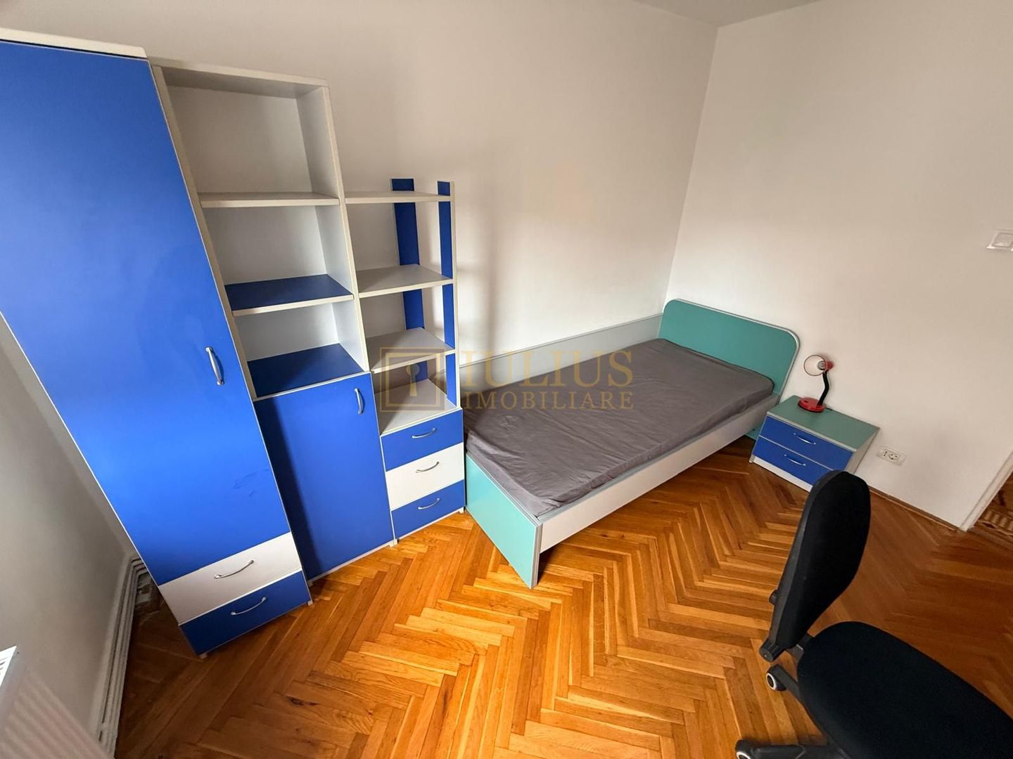3 camere| 2 bai| Zona Soarelui| centrala proprie| ideal pentru o familie| - Poză 1