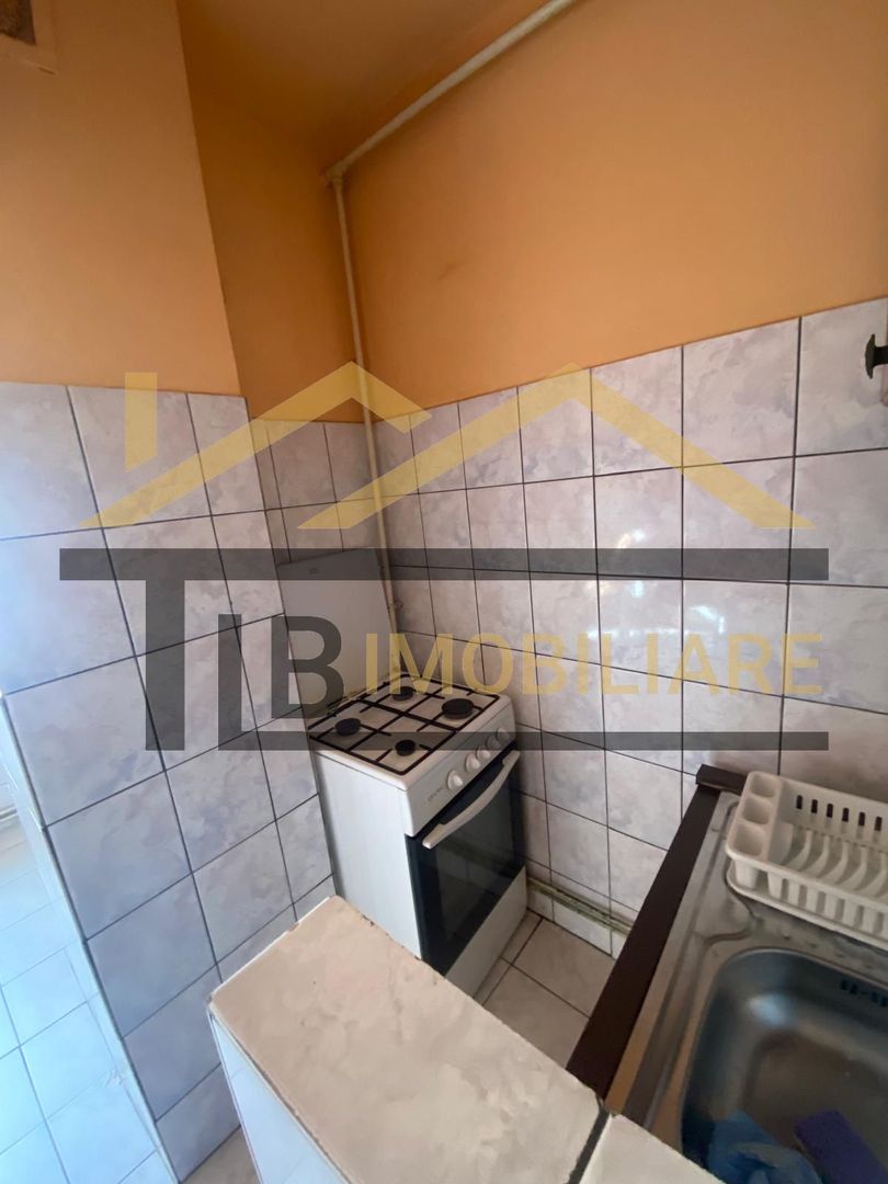 Apartament de 2 camere, decomandat, 60mp, Zona UMF - Poză 8