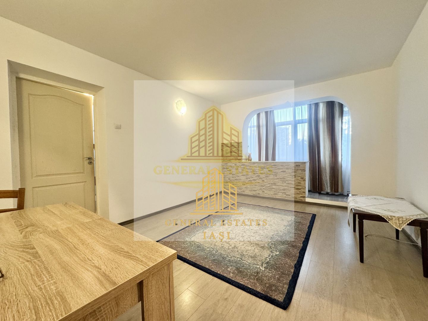 Vânzare apartament 3 camere -  vis-a-vis de Pașapoarte Iași - Poză 4