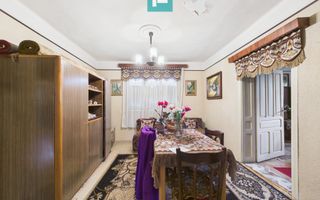 Casă cu 4 camere în localitatea Gurahonț, Arad - Poză 5