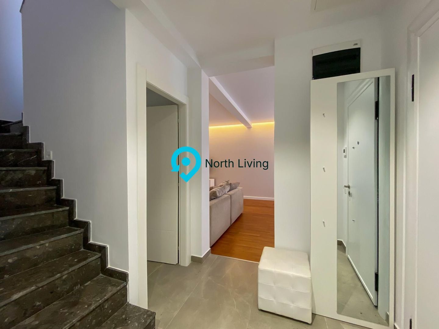 Vila 5 camere Pipera | 2 parcari | gradina - Poză 9