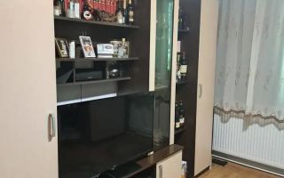 apartament de vanzare - Poză 1