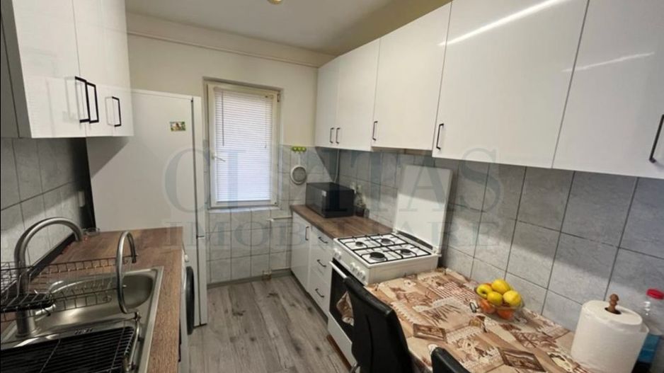 4 camere zona Big, 54 mp, bloc izolat - Poză 1
