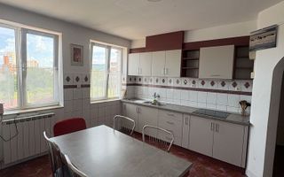 De inchiriat apartament in zona centru (Mihai Eminescu 48) - Poză 6