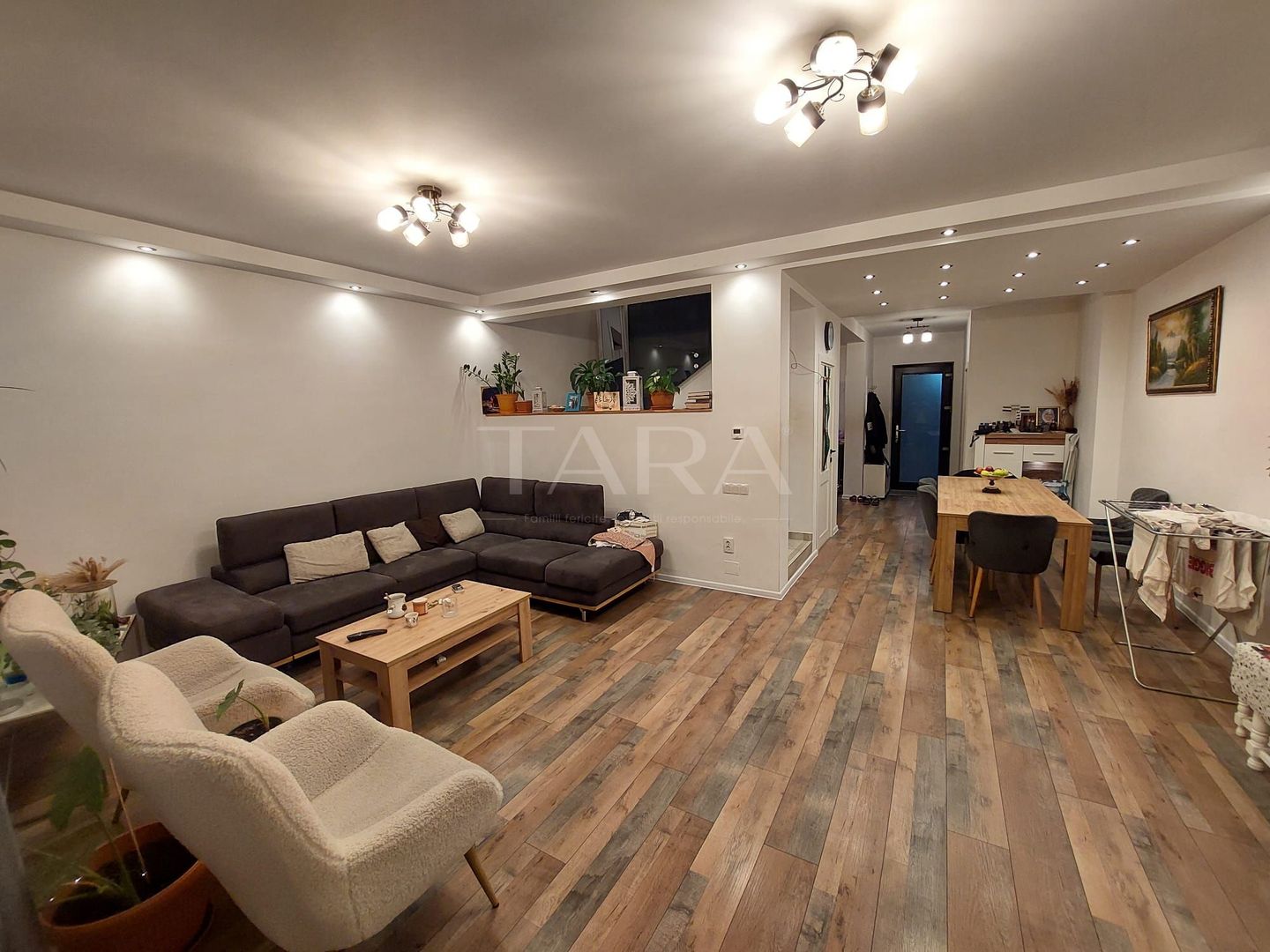 Duplex 4 Camere, Mobilat și Utilat – Florești, Zona Plopilor - Poză 3