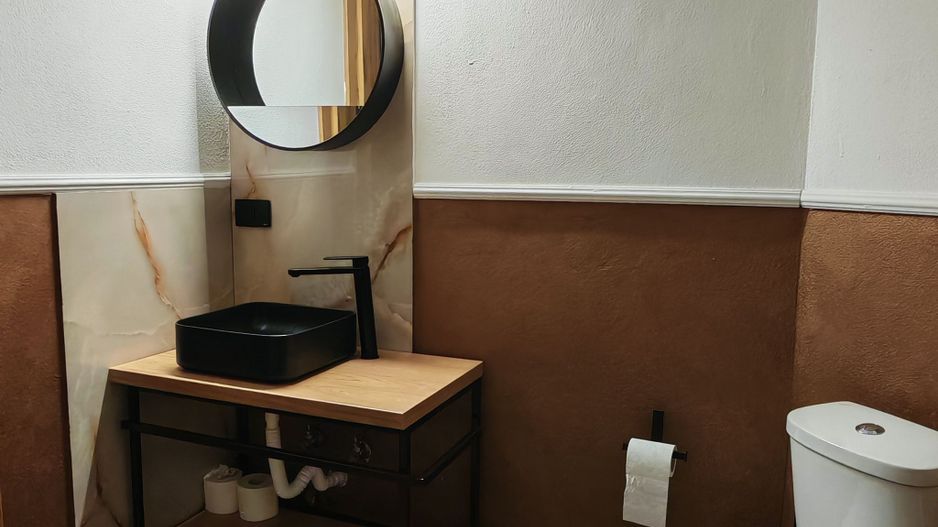 Corp de casa P+M 4 camere , Racadau Carpatilor -LIDL- ,curte comuna. - Poză 44