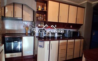 Apartament ULTRACENTRAL SALONTA, 3 camere, 74 mp, mobilat/utilat total - Poză 13