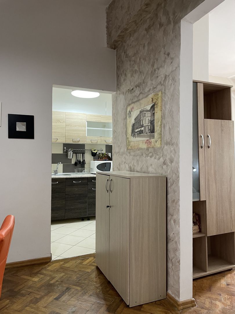 Apartament Calea Victoriei nr 208, risc 1, vedere stradala. - Poză 10