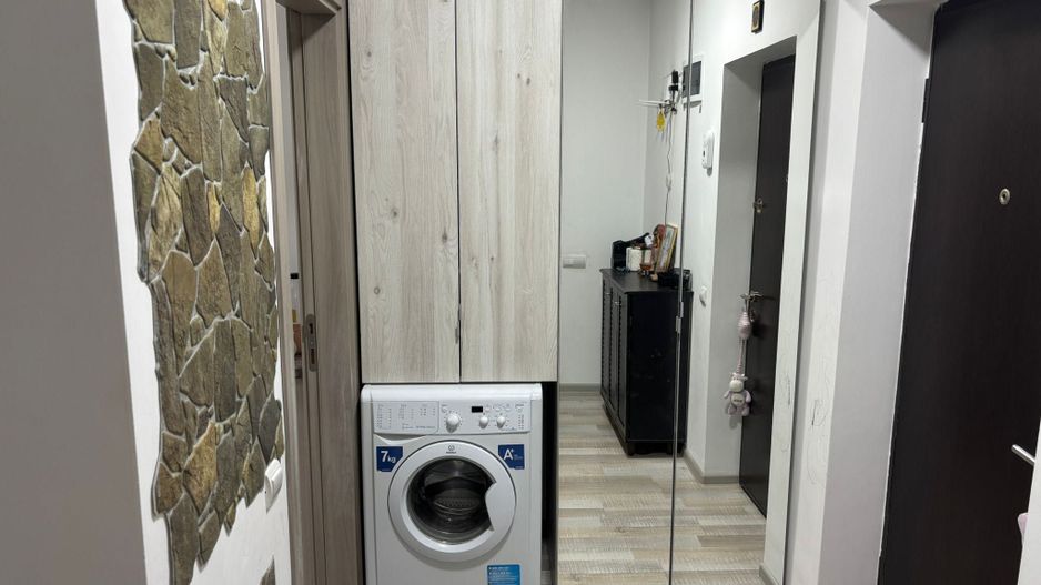 GARSONIERA COCHETA CENTRALA PROPRIE LOC PARCARE ZONA METALURGIEI - Poză 7