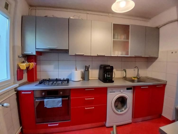 3 camere decomandat | 62 mp utili | Etaj 4/4 | Metrou Romancierilor - Poză 8