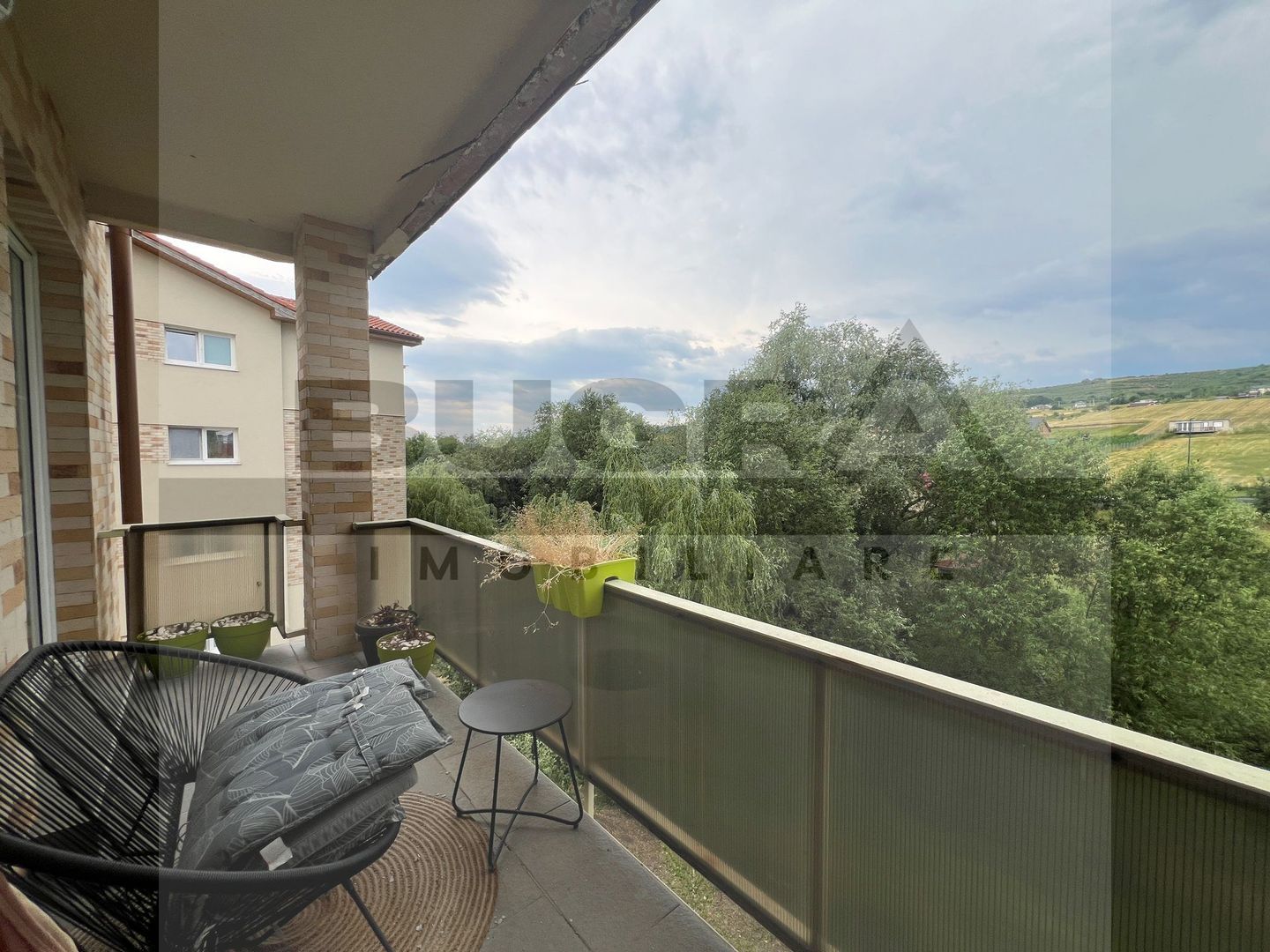 Apartament de 2 camere, 56mp, parcare, Valea Chintaului - Poză 12