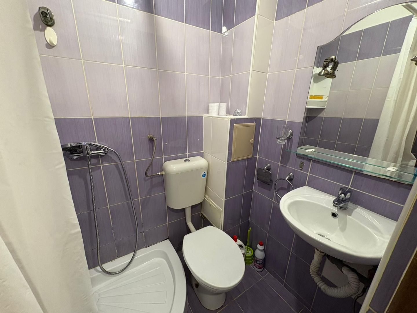 GARSONIERA PIATA SUDULUI, BUCATARIE INCHISA, MODERN, METROU 8 MINUTE - Poză 7