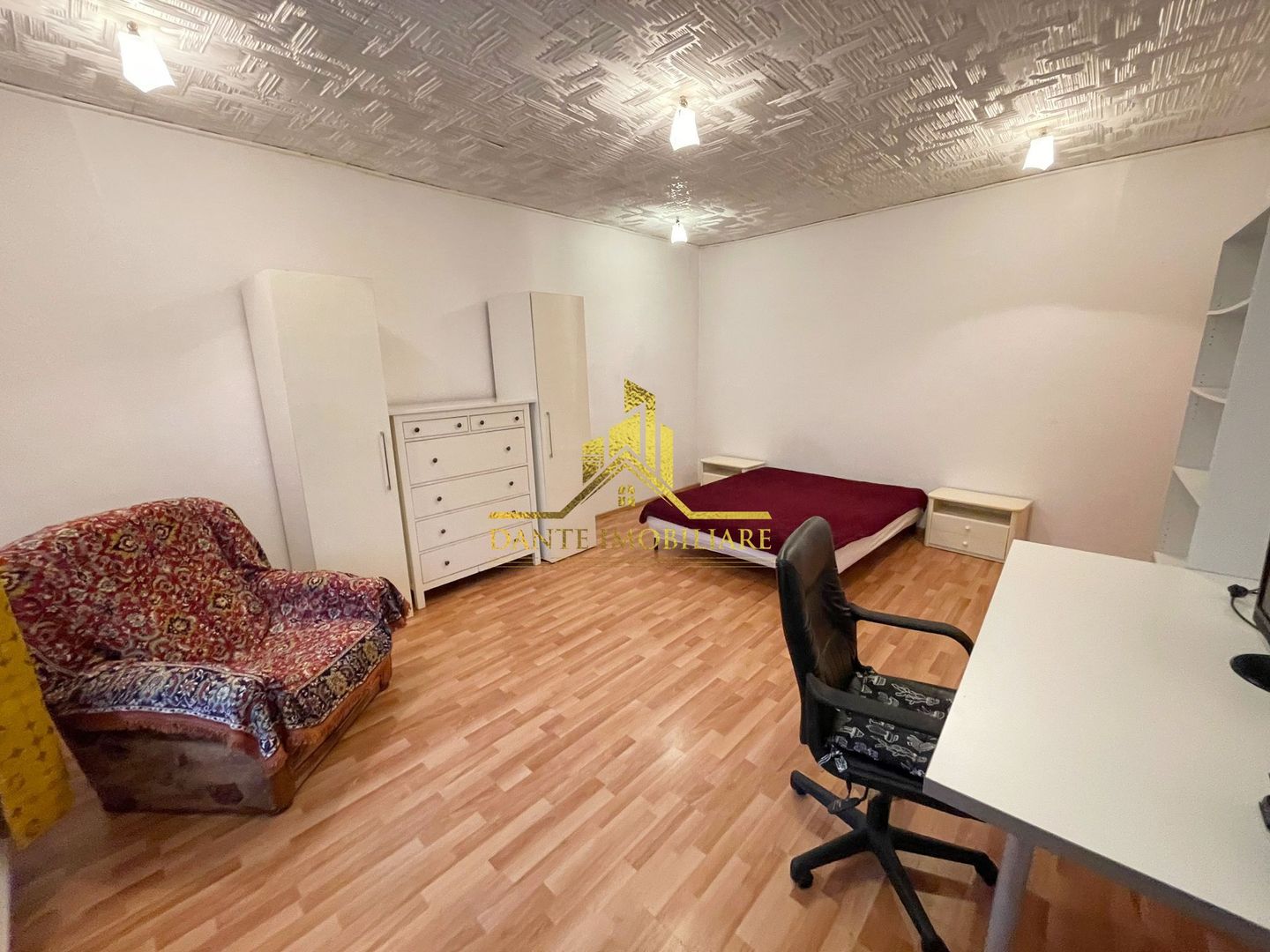 2 camere, semidecomandat, mobilat modern, ULTRACENTRAL, zona Motilor - Poză 3
