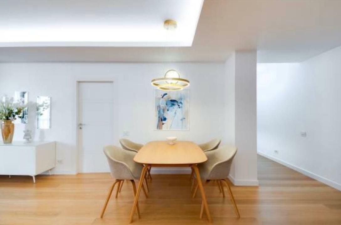 Apartament spatios de vanzare | Herastrau 2 camere + logie - Poză 11