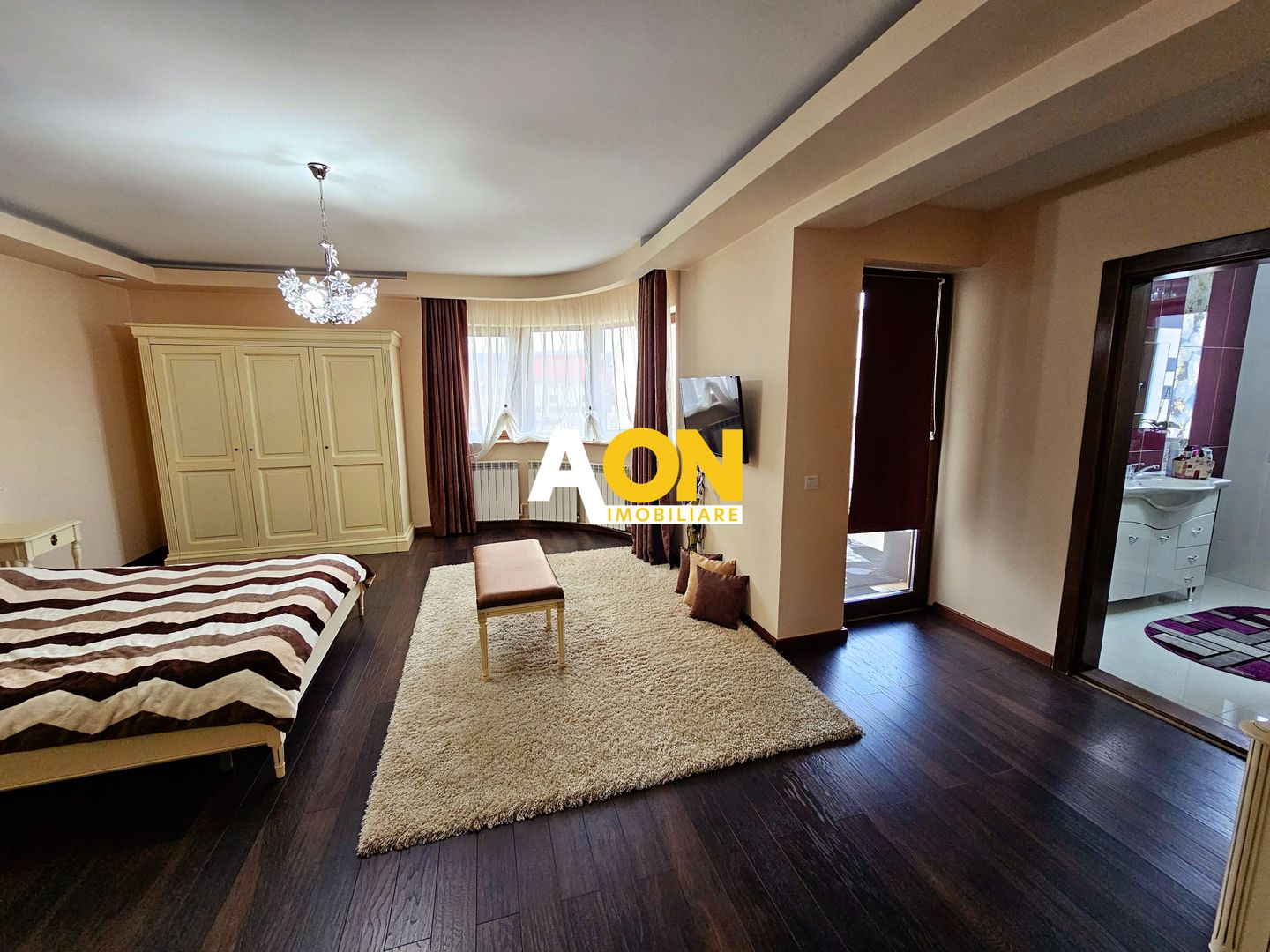 Casa 5 camere, 870 mp teren, mobilata, utilata, zona Cetate - Poză 13