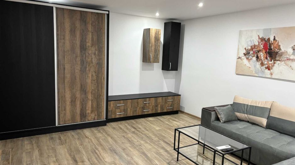 De Inchiriat Apartament 2 camere modern Calea Calarasilor - Poză 2