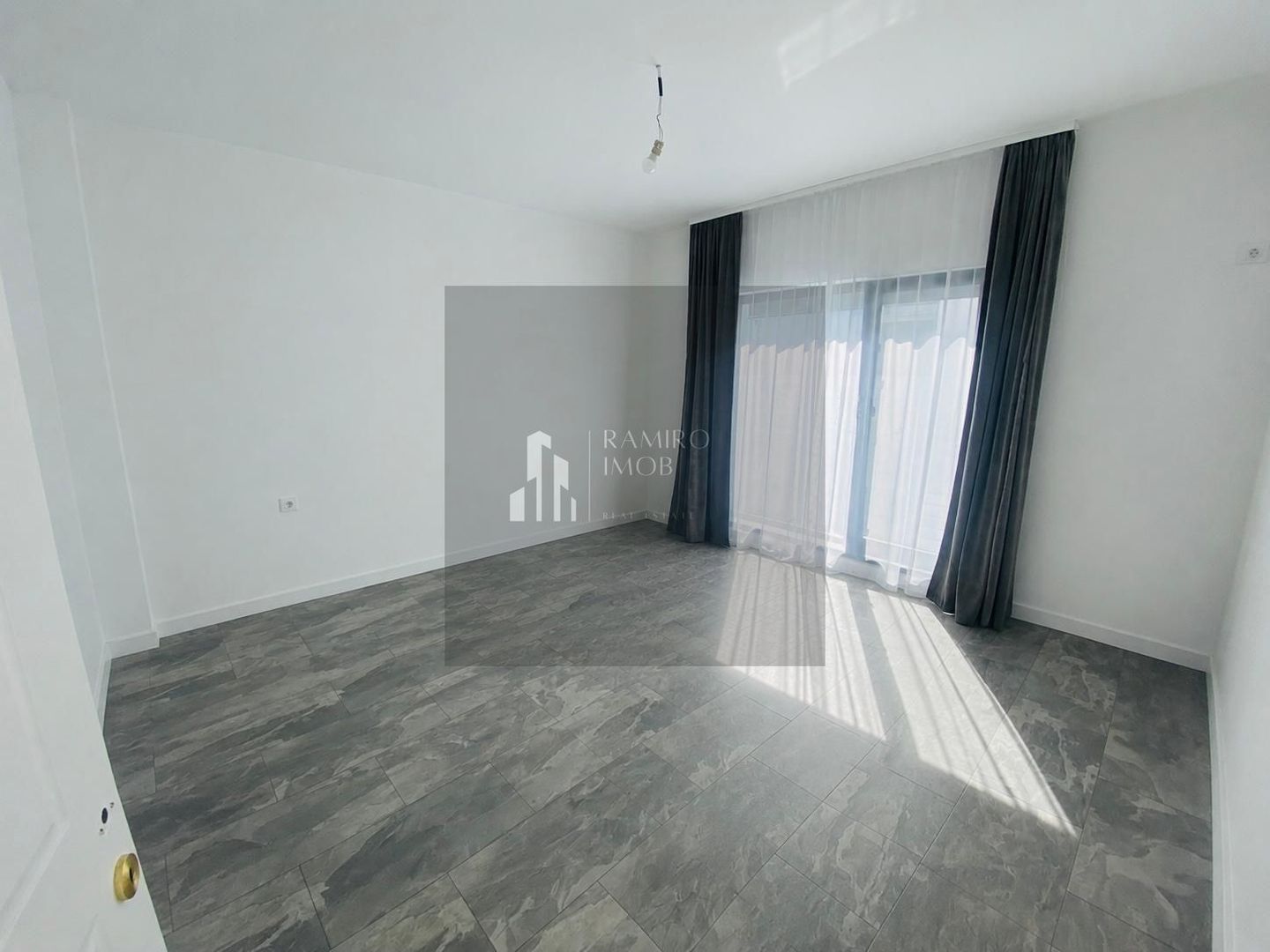 Casa Comuna Berceni - Poză 7