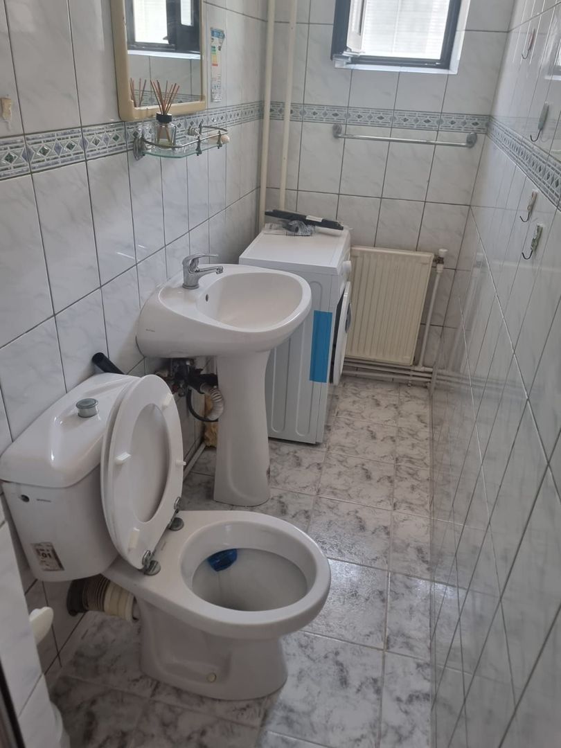 De inchiriat apartament cu 3 camere, zona Garii, etaj 3, 490 euro negociabi - Poză 7